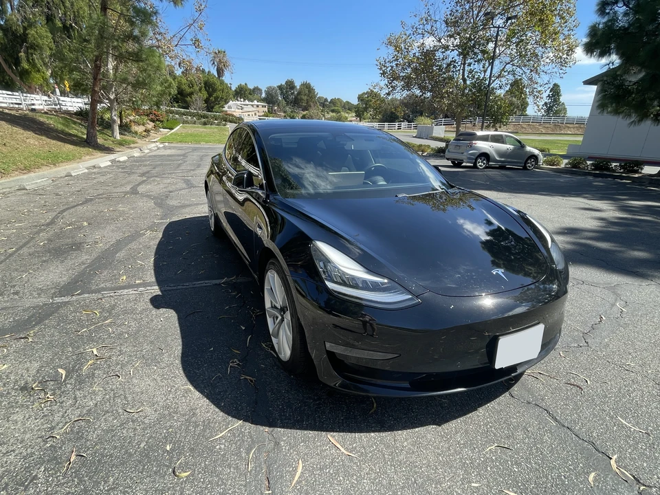 2020 Tesla Model 3 - Image 13 of 31