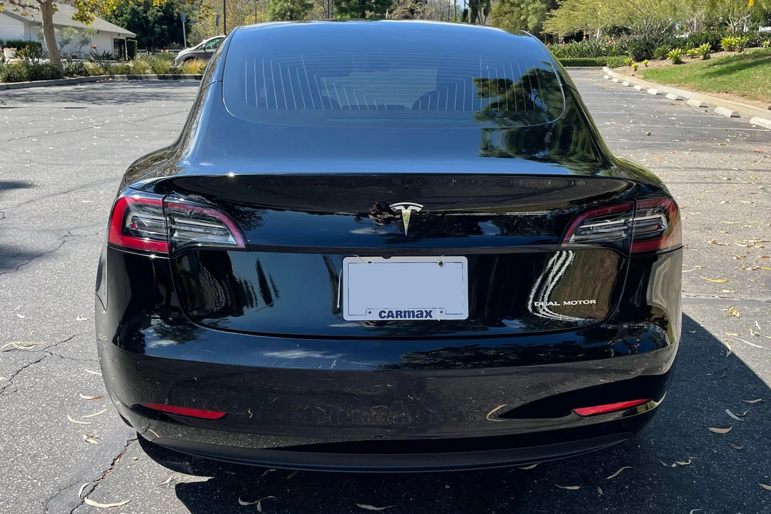 2020 Tesla Model 3 - Image 5 of 31