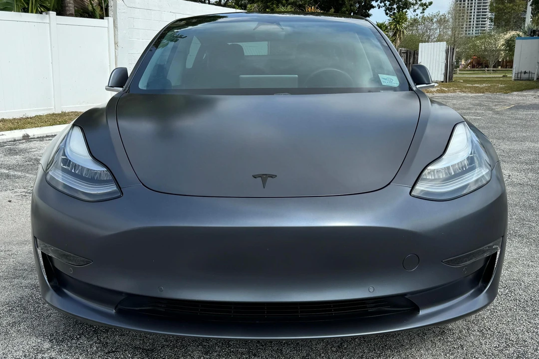 2020 Tesla Model 3 - Image 2 of 31