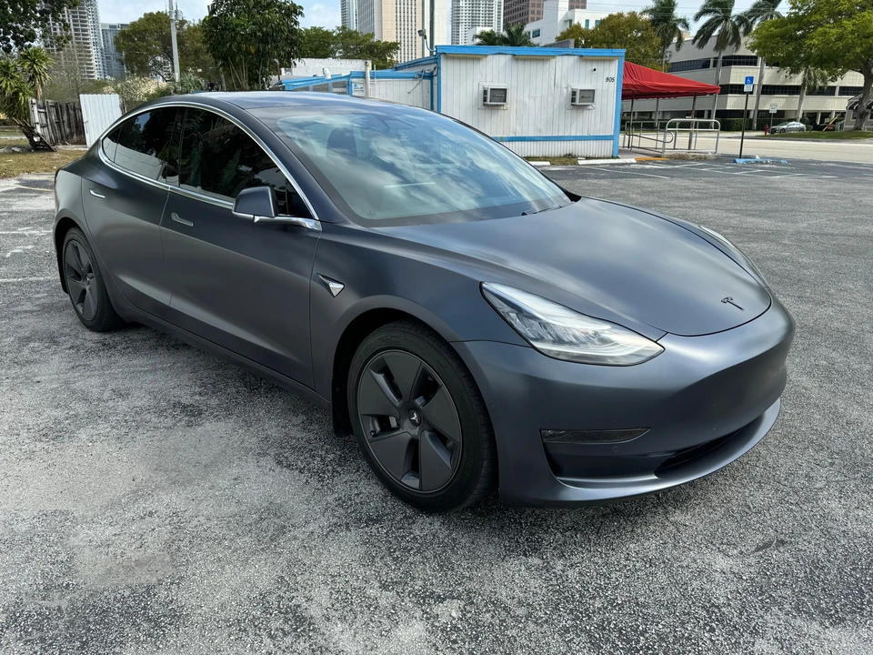 2020 Tesla Model 3 - Image 14 of 31