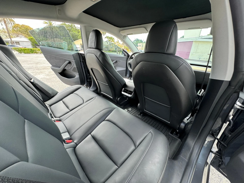 2020 Tesla Model 3 - Image 30 of 31