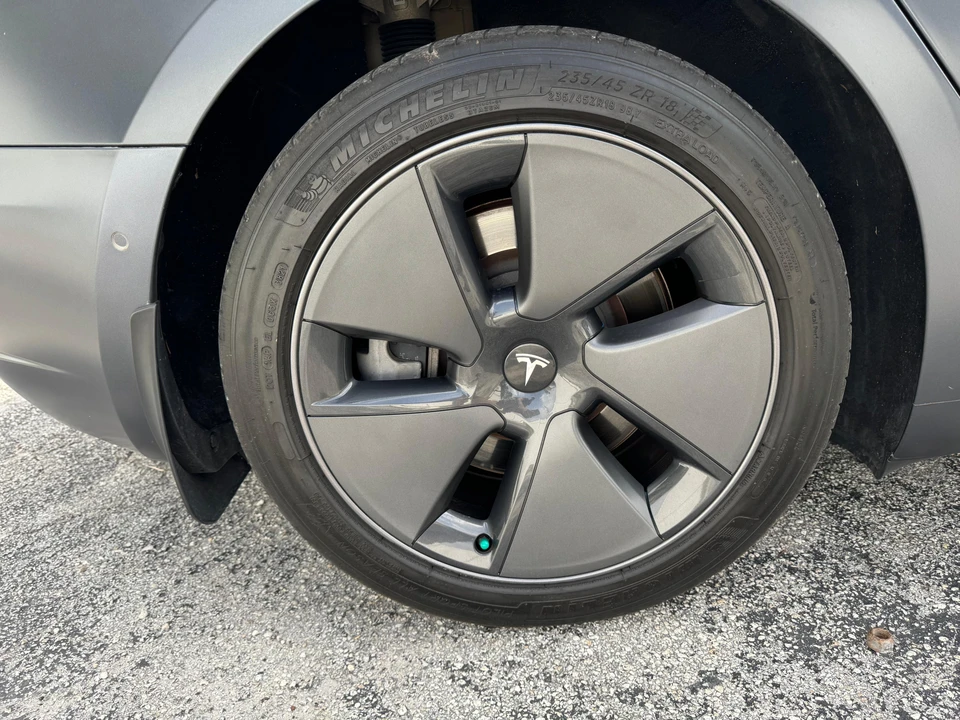 2020 Tesla Model 3 - Image 19 of 31