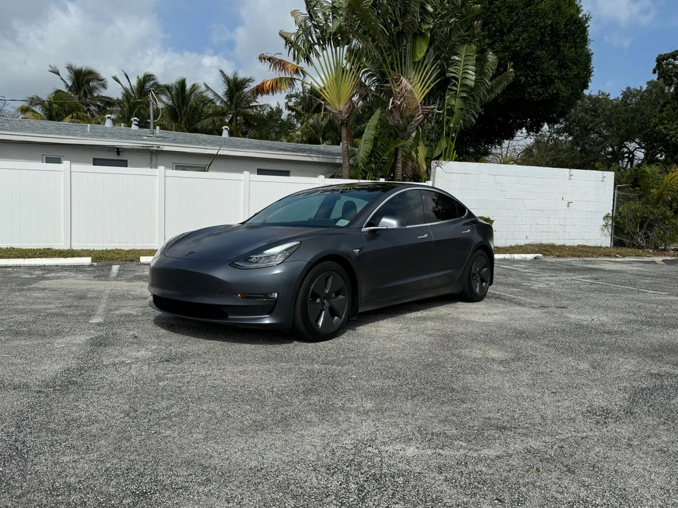 2020 Tesla Model 3 - Image 7 of 31