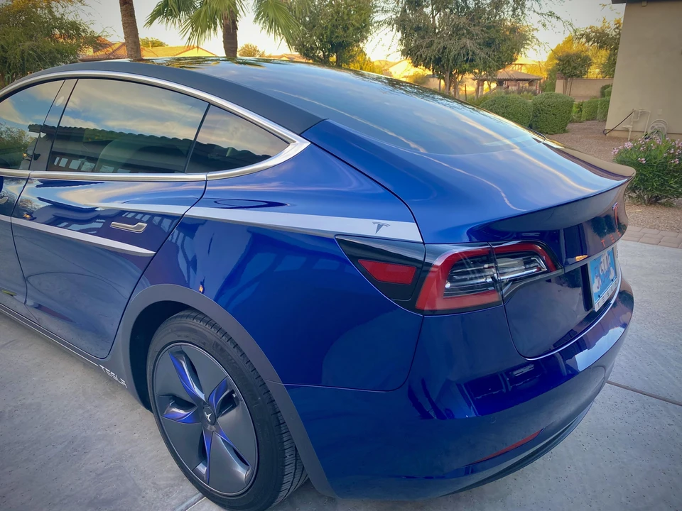 2020 Tesla Model 3 - Image 15 of 31