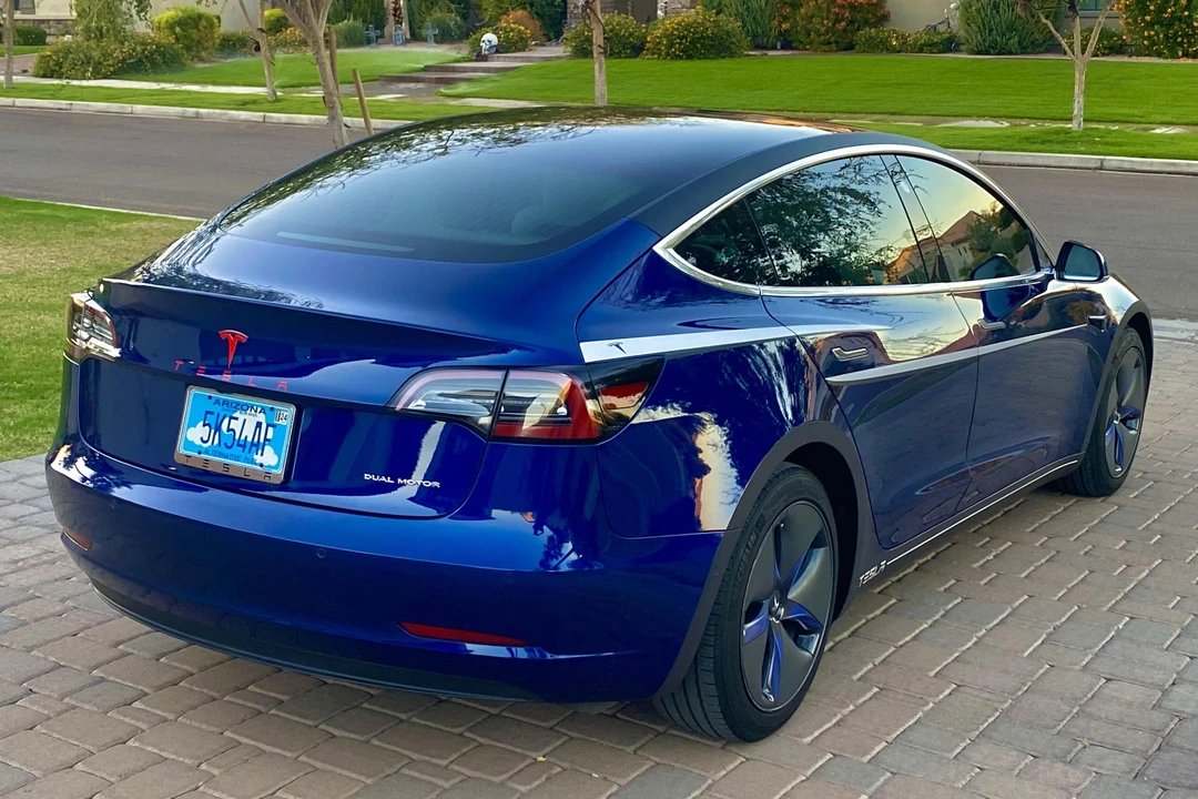 2020 Tesla Model 3 - Image 5 of 31