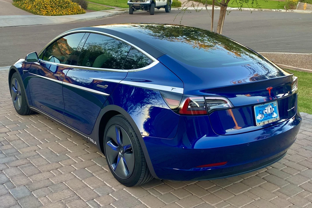 2020 Tesla Model 3 - Image 4 of 31