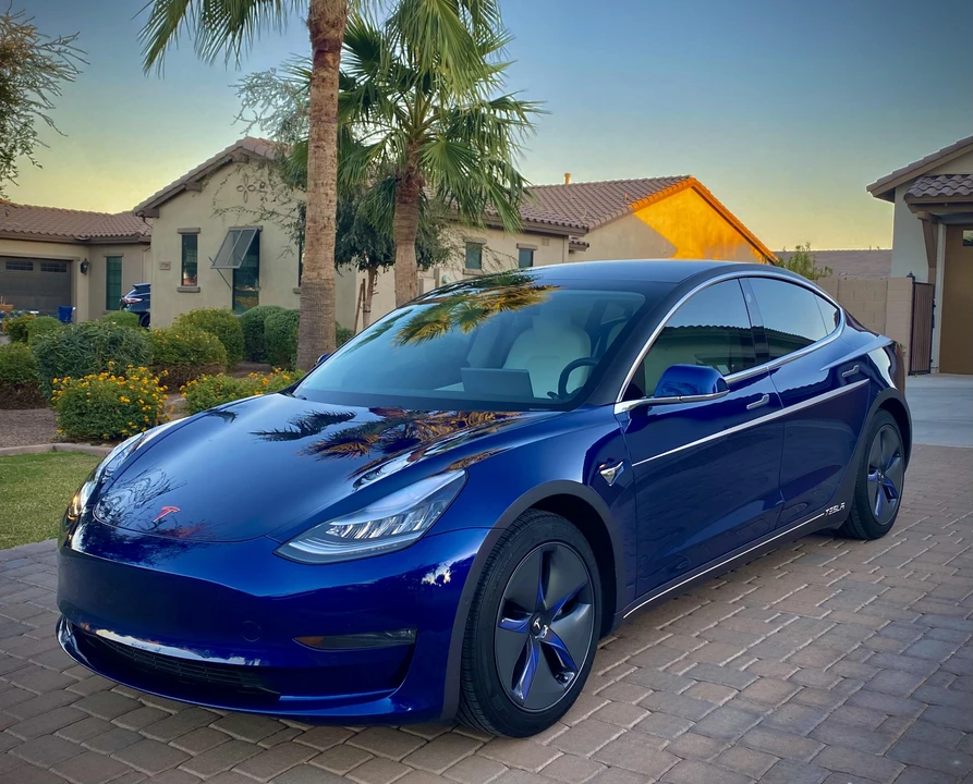 2020 Tesla Model 3 - Image 7 of 31