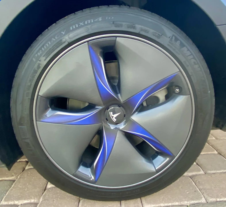 2020 Tesla Model 3 - Image 25 of 31