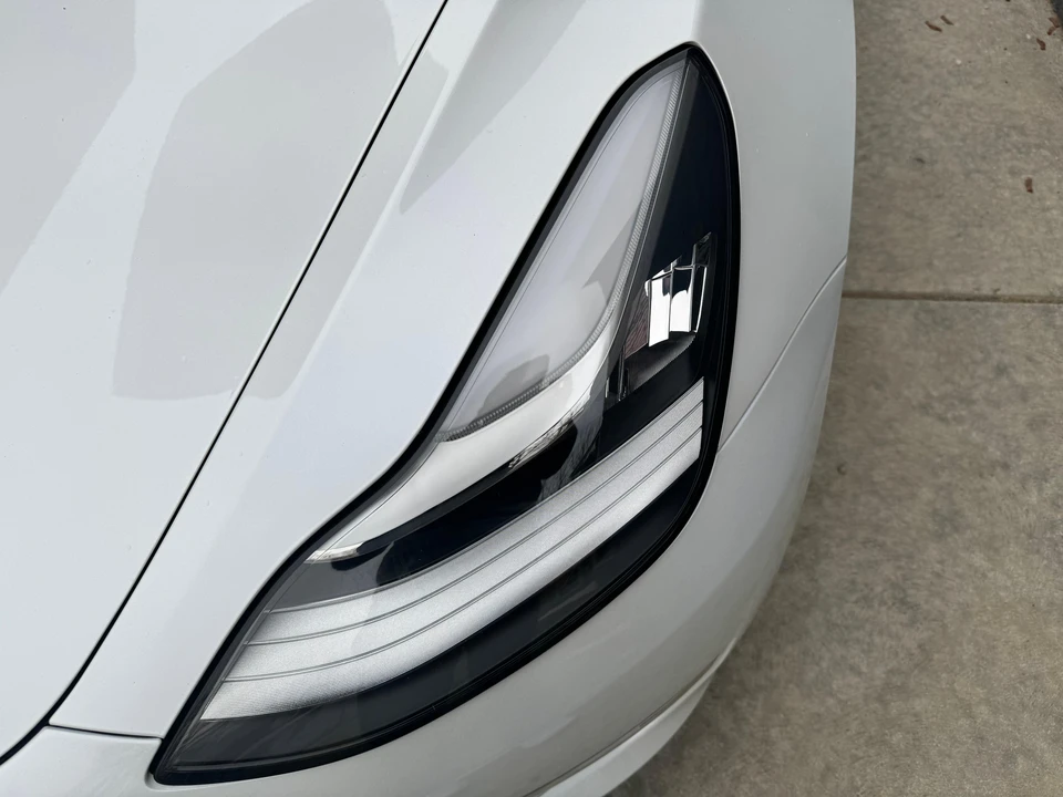 2020 Tesla Model 3 - Image 22 of 31