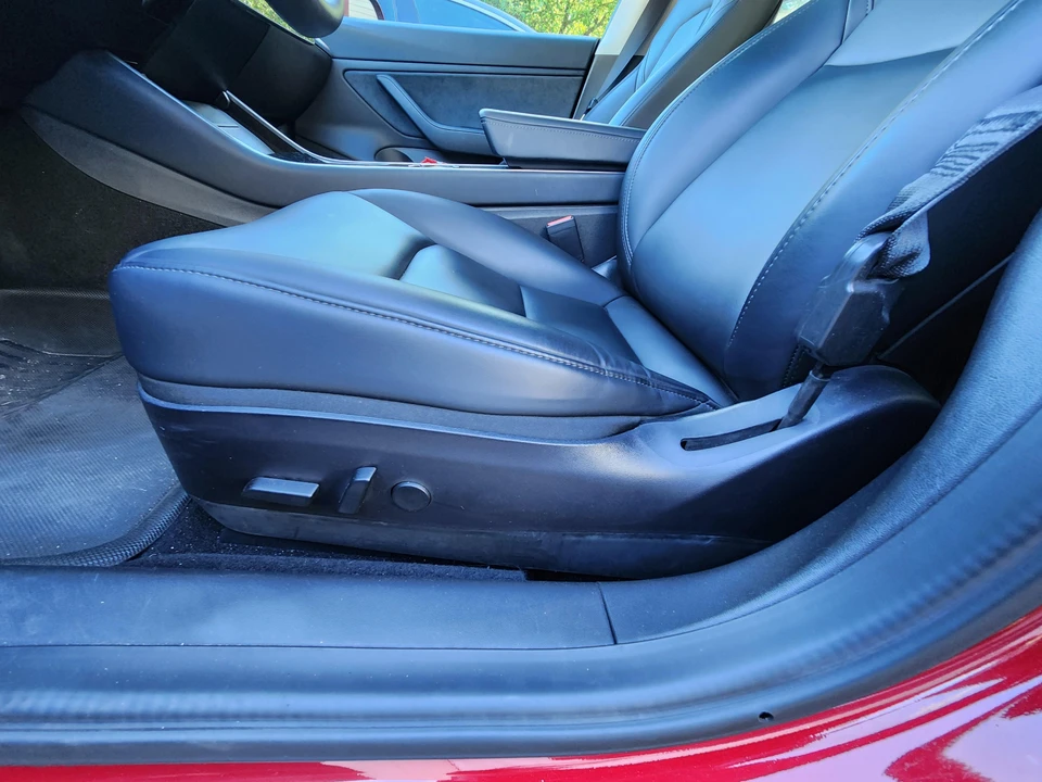 2020 Tesla Model 3 - Image 24 of 31