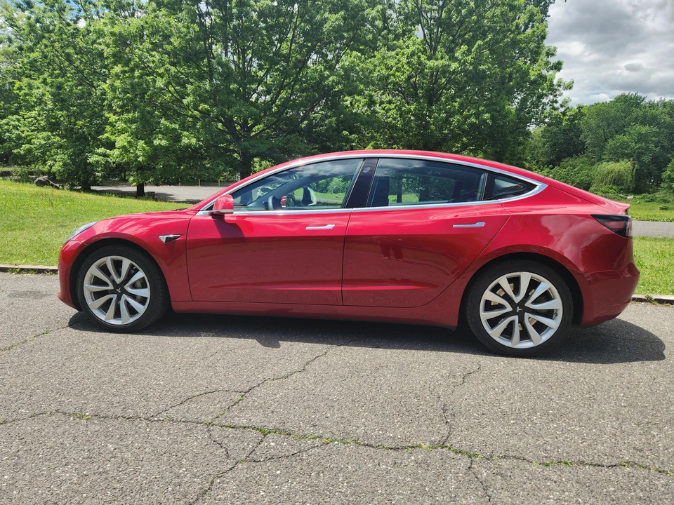 2020 Tesla Model 3 - Image 6 of 31