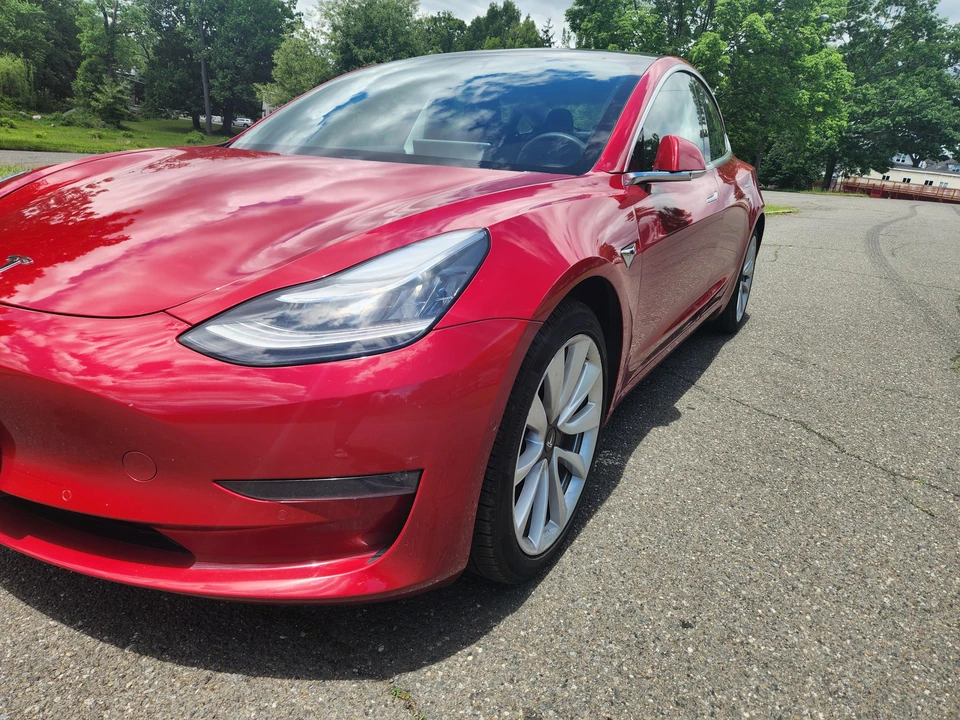 2020 Tesla Model 3 - Image 9 of 31