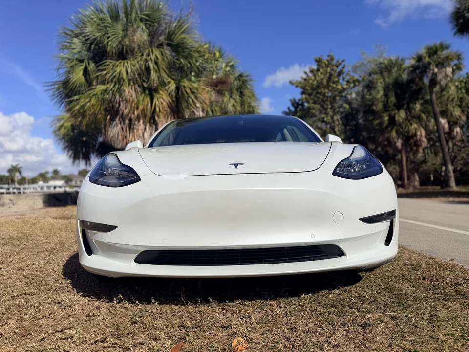 2020 Tesla Model 3 - Image 7 of 31