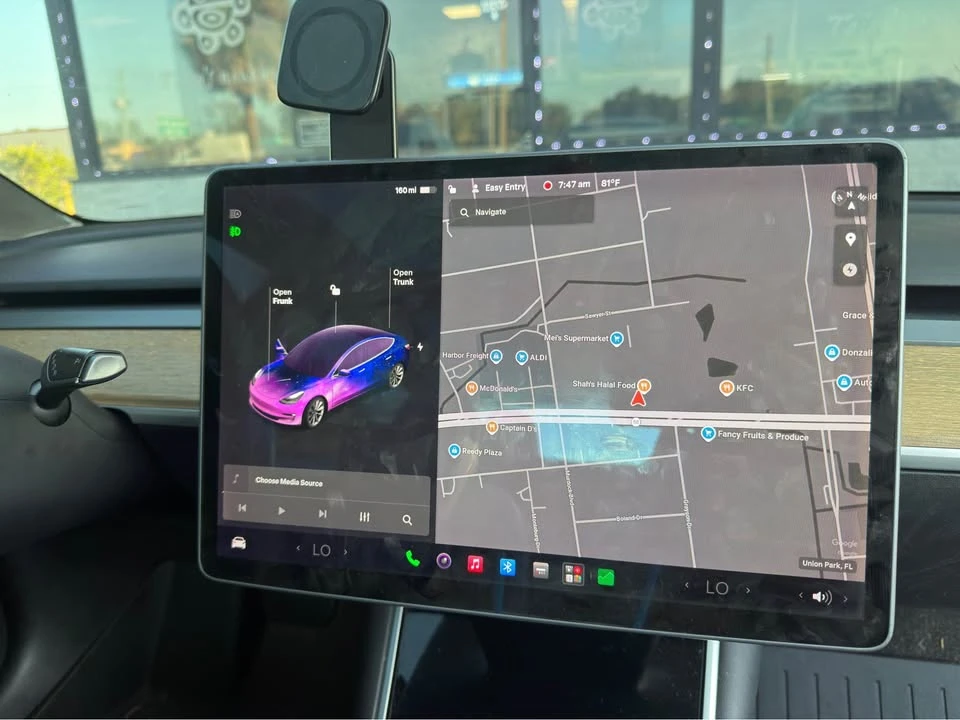 2020 Tesla Model 3 - Image 5 of 12