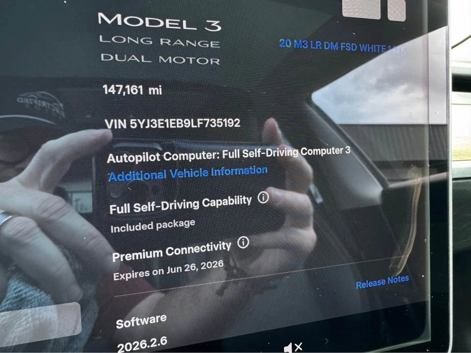 2020 Tesla Model 3 - Image 11 of 12