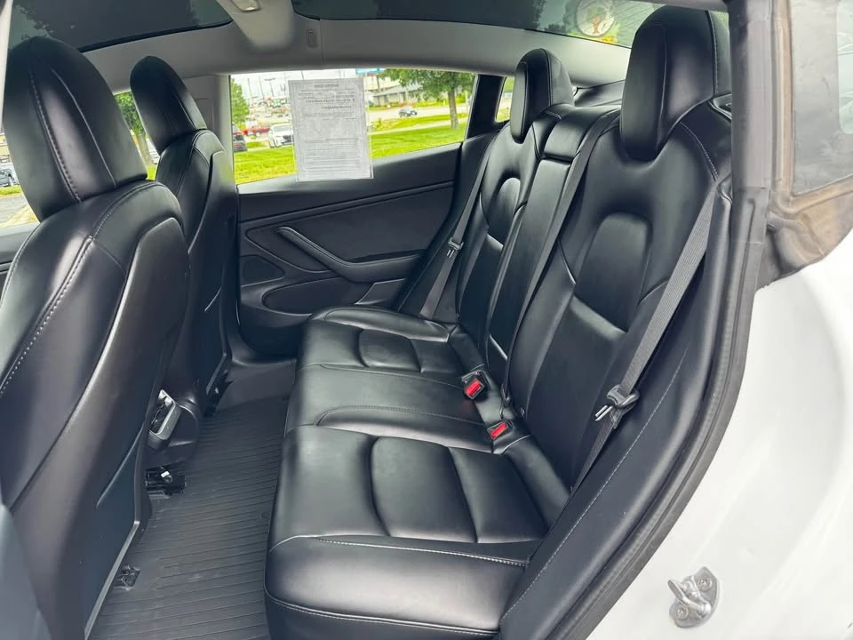 2020 Tesla Model 3 - Image 9 of 12