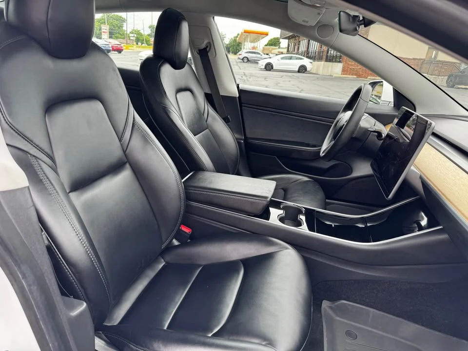 2020 Tesla Model 3 - Image 7 of 12