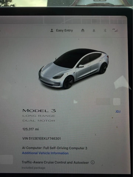 2020 Tesla Model 3 - Image 17 of 19