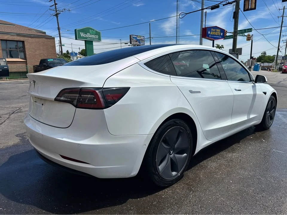 2020 Tesla Model 3 - Image 5 of 19
