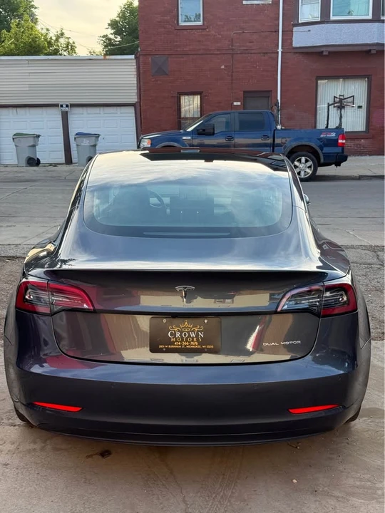 2020 Tesla Model 3 - Image 4 of 19