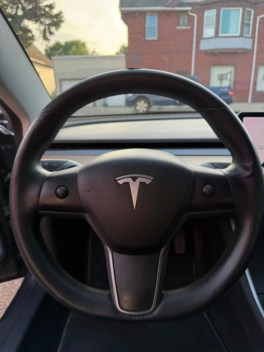 2020 Tesla Model 3 - Image 13 of 19