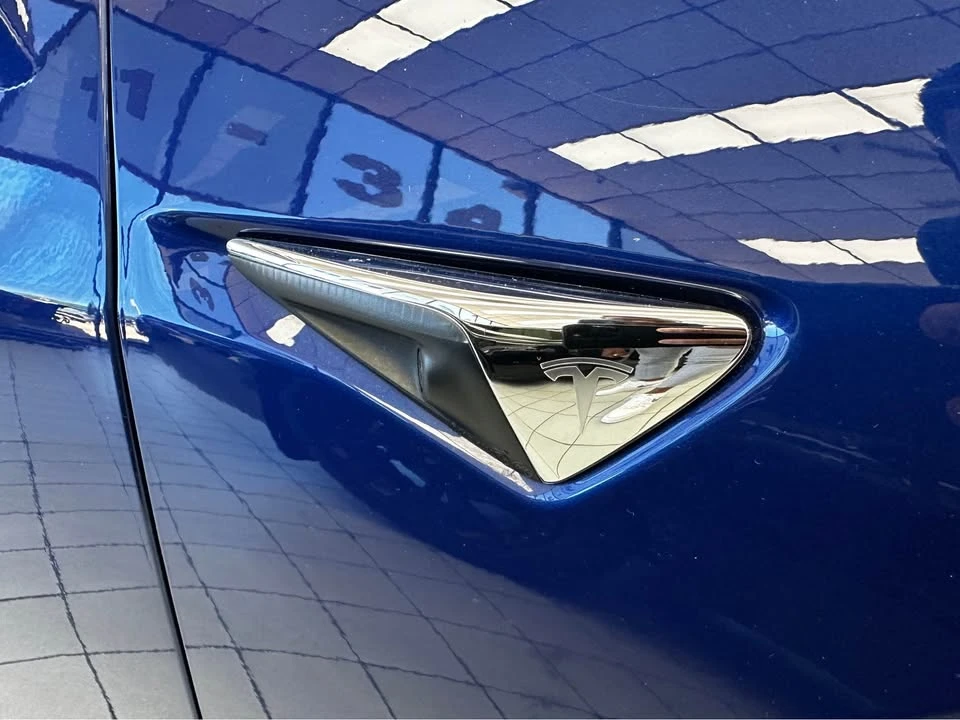 2020 Tesla Model 3 - Image 13 of 14