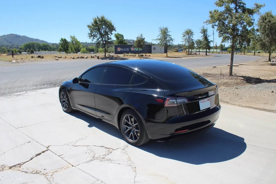2020 Tesla Model 3 - Image 4 of 14