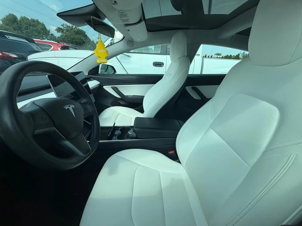 2020 Tesla Model 3 - Image 3 of 7