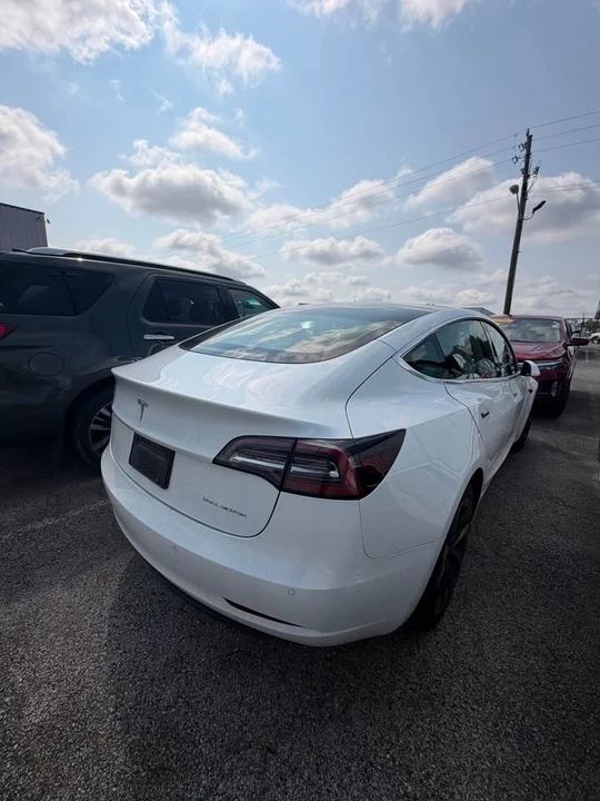2020 Tesla Model 3 - Image 7 of 7