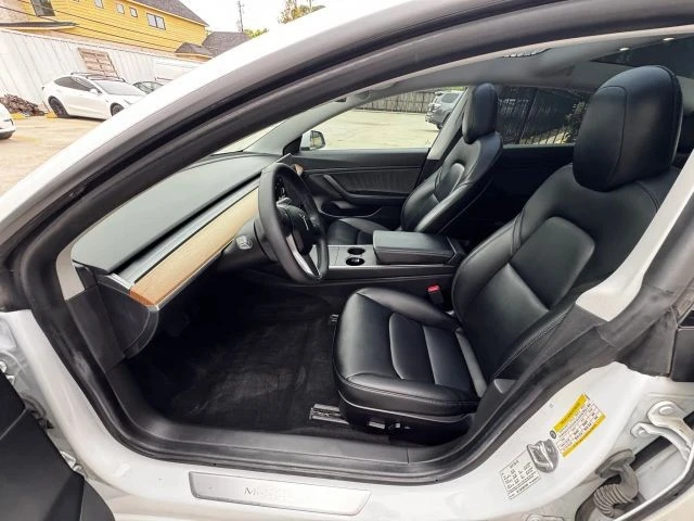 2020 Tesla Model 3 - Image 7 of 21