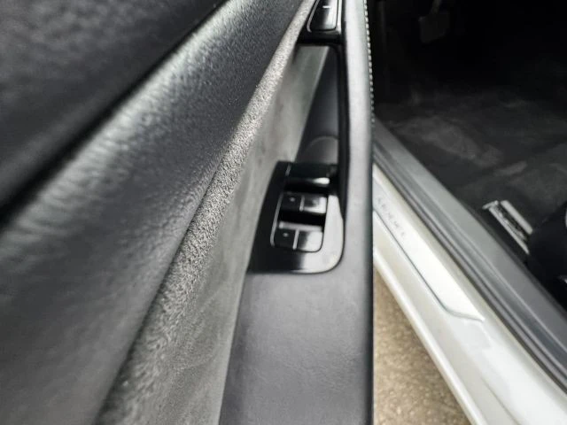 2020 Tesla Model 3 - Image 19 of 21