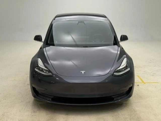 2020 Tesla Model 3 - Image 2 of 20