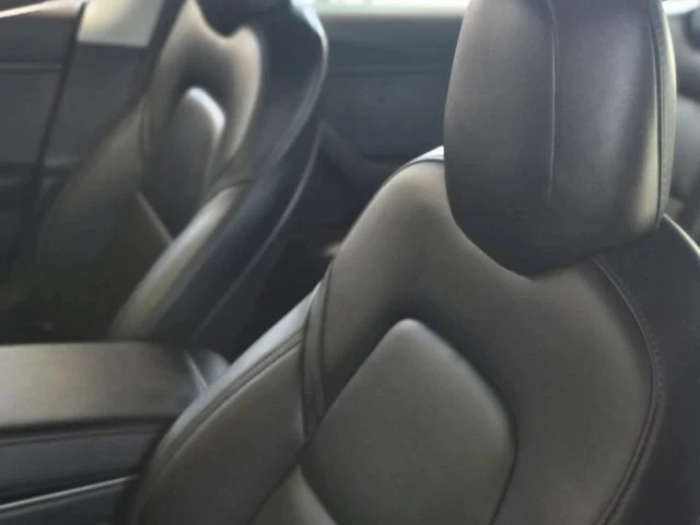 2020 Tesla Model 3 - Image 20 of 21