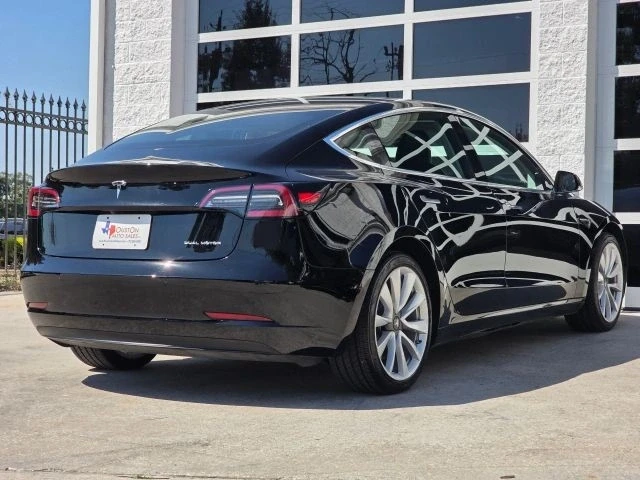 2020 Tesla Model 3 - Image 4 of 21