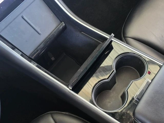 2020 Tesla Model 3 - Image 17 of 21