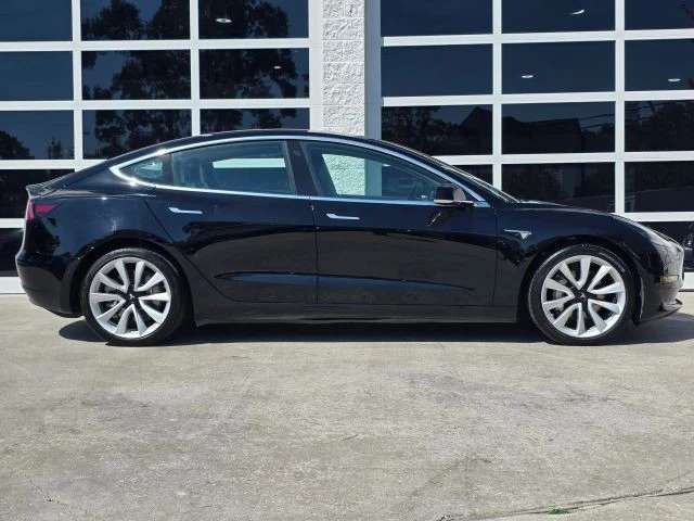 2020 Tesla Model 3 - Image 3 of 21