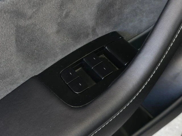 2020 Tesla Model 3 - Image 18 of 21