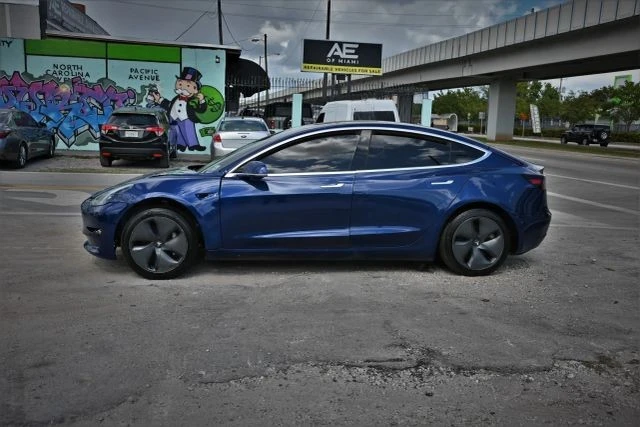 2020 Tesla Model 3 - Image 6 of 13