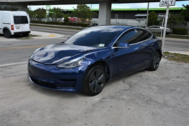 2020 Tesla Model 3 - Image 2 of 13