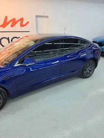2020 Tesla Model 3 - Image 4 of 21