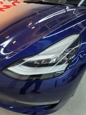 2020 Tesla Model 3 - Image 18 of 21