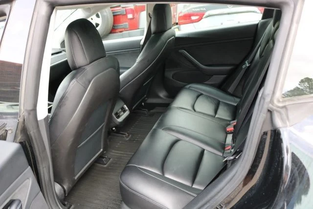 2020 Tesla Model 3 - Image 10 of 12