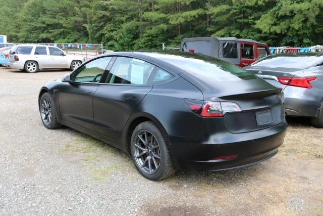 2020 Tesla Model 3 - Image 3 of 12