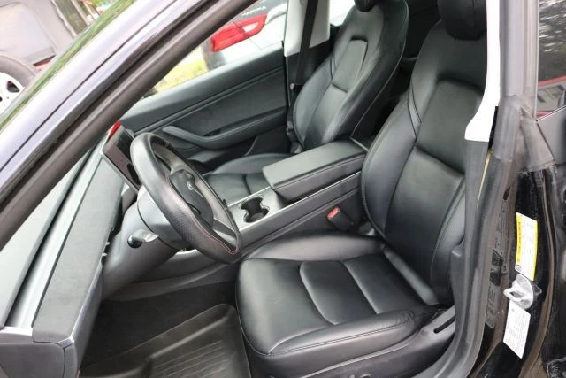 2020 Tesla Model 3 - Image 9 of 12
