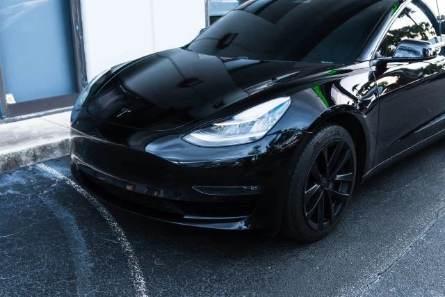2020 Tesla Model 3 - Image 5 of 21