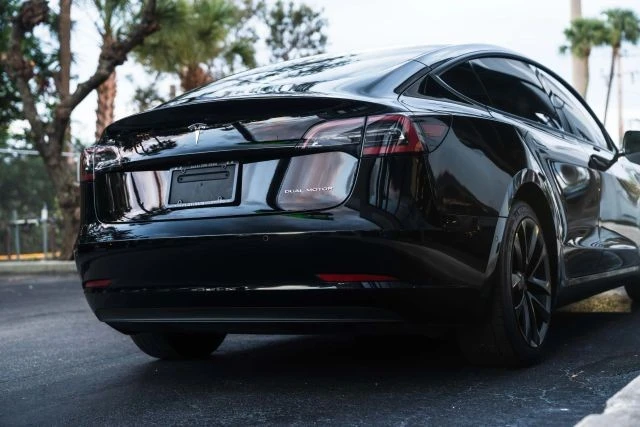 2020 Tesla Model 3 - Image 12 of 21