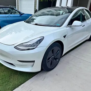 2020 Tesla Model 3 Long Range