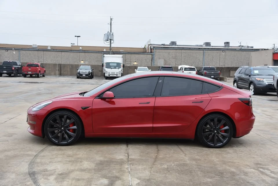 2020 Tesla Model 3 - Image 2 of 20