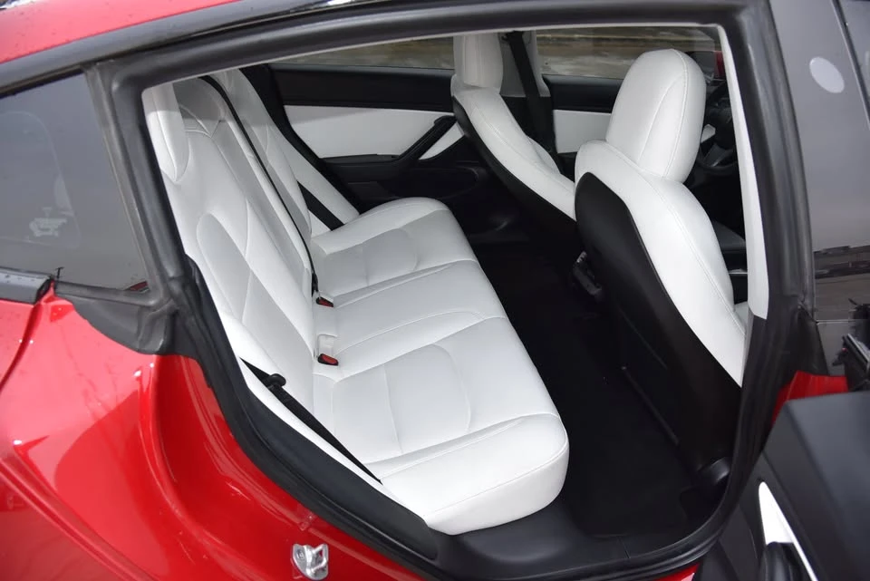 2020 Tesla Model 3 - Image 18 of 20