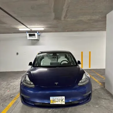 2020 Tesla Model 3 SR+